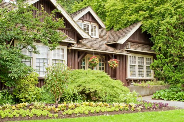 Log Home Landscaping in Mechanicsville