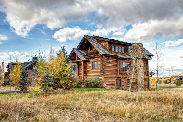 Cabin Landscaping in Mechanicsville